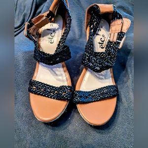 Rue 21 ect. Strappy Platform Sandals Size 7/8